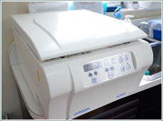 Low speed centrifuge 4166